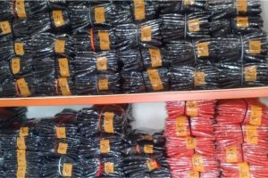 Kelebihan dan Kekurangan Sablon Kaos Discharge
